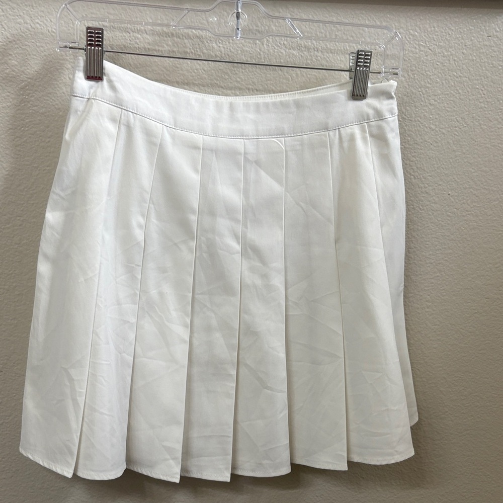 SHEIN Classic White Skater Skirt